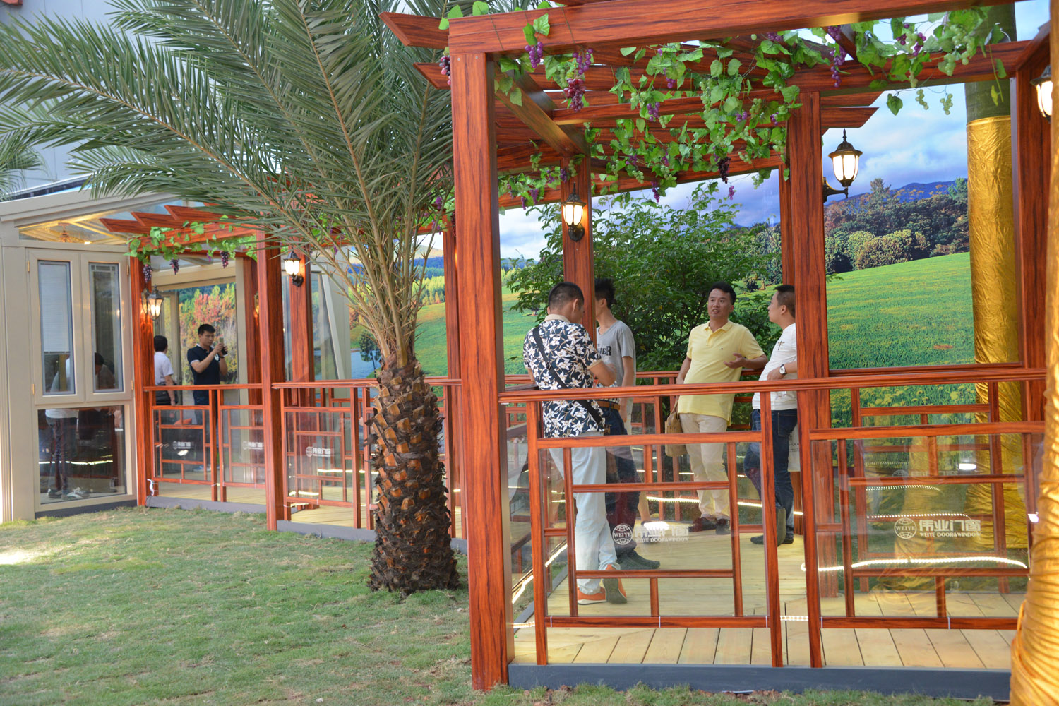 十七届广州建博会--伟业开启家装门窗新动力_